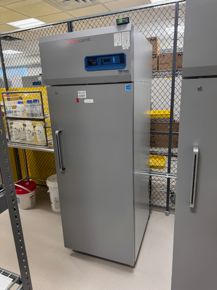 Image of Thermo TSX -20C Lab Freezer